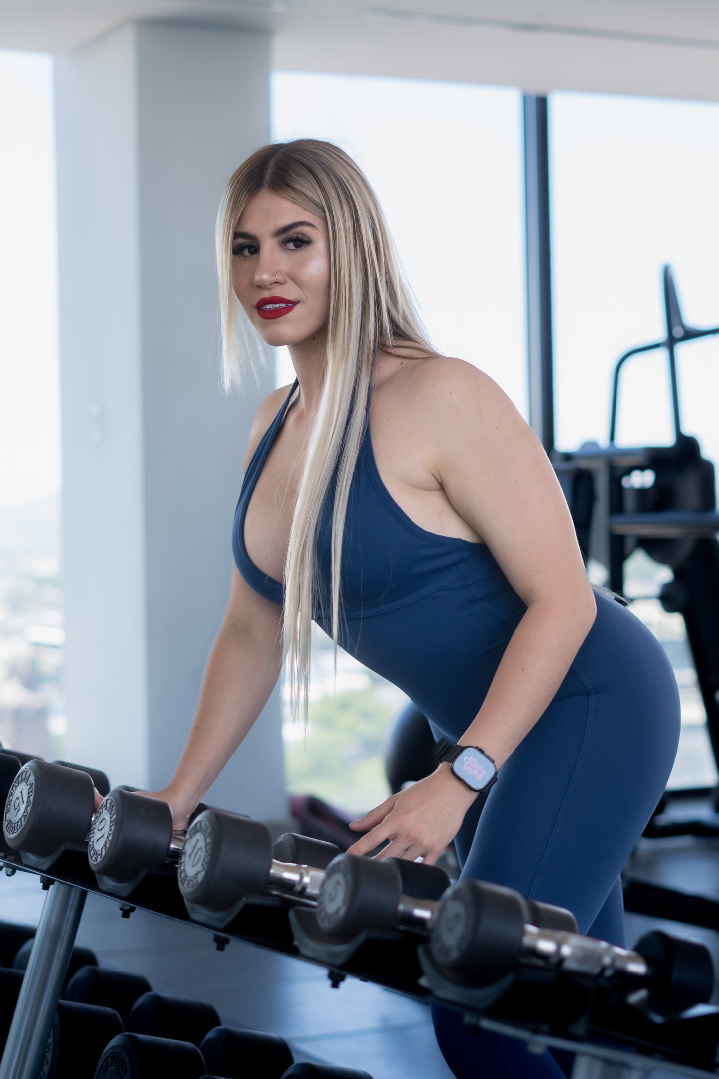 One-Piece V back scrunch butt Jumpsuit
